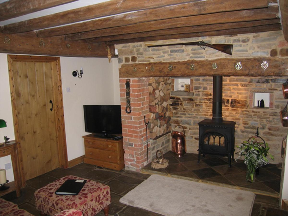Harpe Cottage Wilmcote ภายนอก รูปภาพ