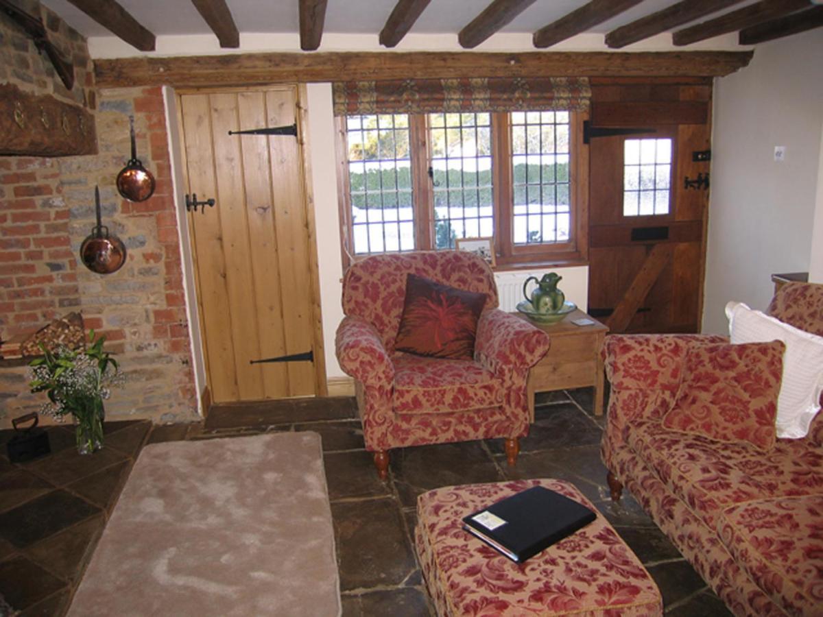 Harpe Cottage Wilmcote ภายนอก รูปภาพ